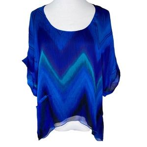 Rory Beca Royal Blue and Aqua Silk Chevron Pattern Short Sleeve Blouse